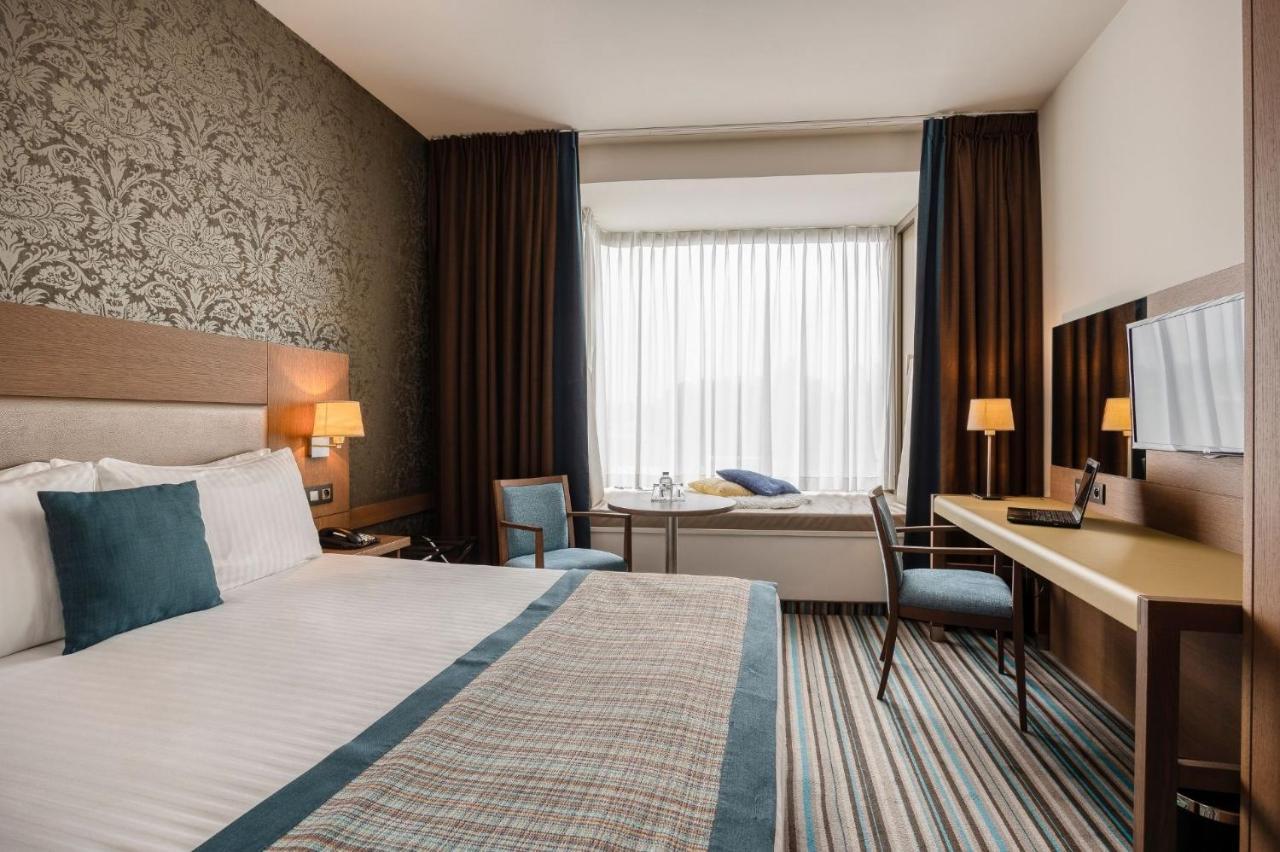 Leopold Hotel 4*